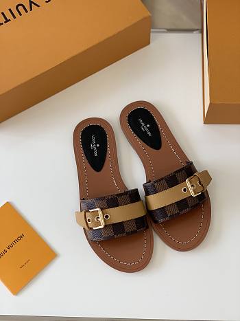 Louis Vuitton Slippers 001