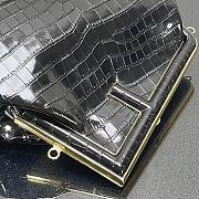 Fendi First Crocodile Size 32.5cm  - 4