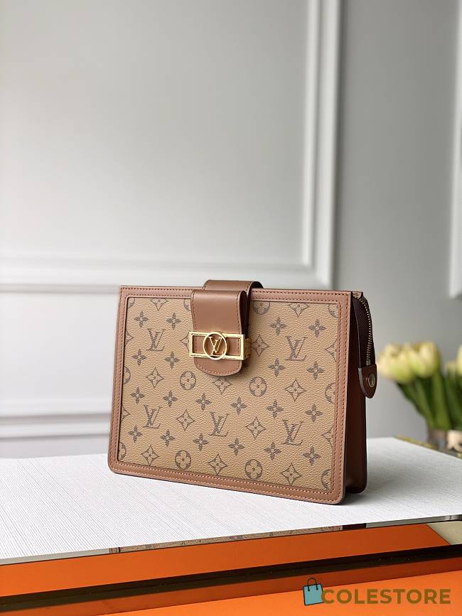 Louis Vuitton Pouch Size 27cm - 1
