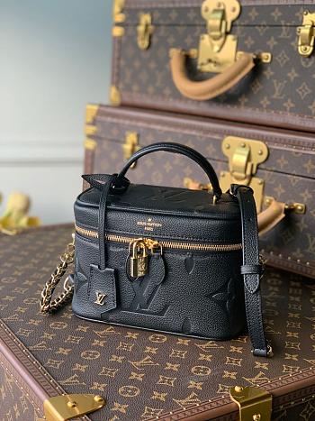 Louis Vuitton Vanity Pm M45598 Size 19cm