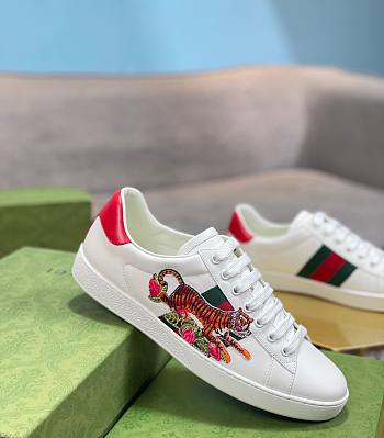 Gucci Tiger Women's Ace Sneaker 