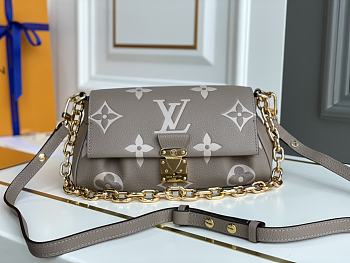 Louis Vuitton Favorite Monogram Bio colour Size 24cm 