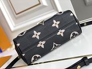 Louis Vuitton Favorite Monogram Black&Pink Size 24cm  - 4