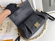 Louis Vuitton Favorite Monogram In Black Size 24cm - 5