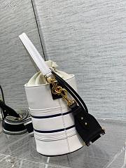 Dior Bucket Bag Sring and Sumer 2022  - 4