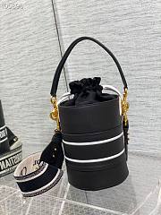 Dior Bucket Spring and Summer 2022 In Black - 5