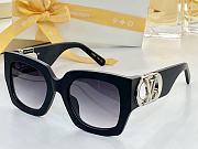 Louis Vuitton Sunglasses Logo - 1