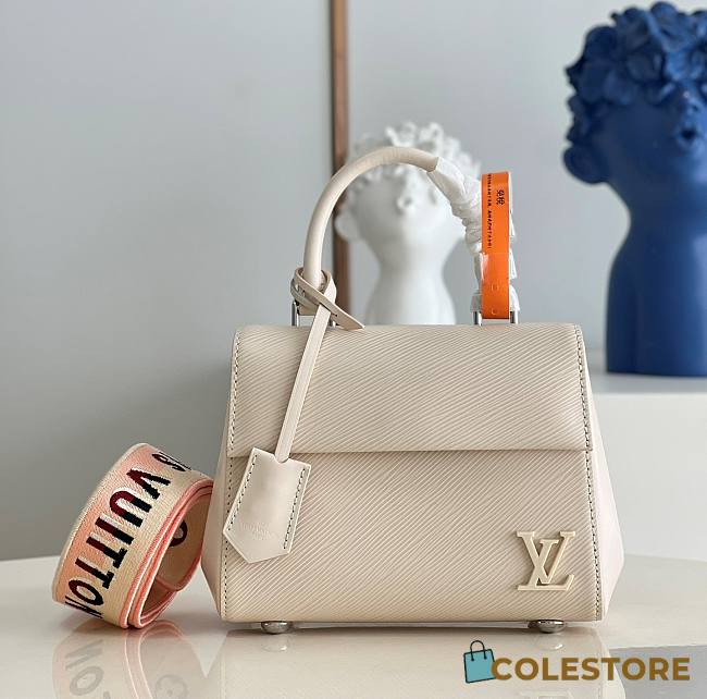 M58931 Louis Vuitton EPI Cluny Mini Handbag