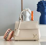 Louis Vuitton Cluny Mini Crema Epi Leather M58931 Size 20cm  - 1