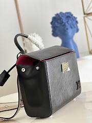 Louis Vuitton ClunyCreme Epi Leather M58931 Size 28cm - 2