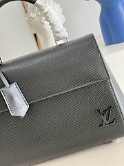 Louis Vuitton ClunyCreme Epi Leather M58931 Size 28cm - 4