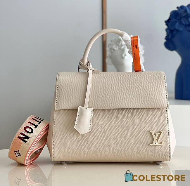 Louis Vuitton Cluny Creme Epi Leather M58931 Size 28cm - 1