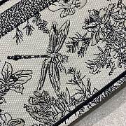 Dior Book Tote Flowers Embroidery Size 42cm - 3