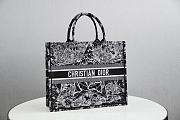 Dior Book Tote Around The World In Black Size 41.5cm  - 1