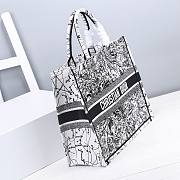 Dior Book Tote Latte Zodiac Embroidery Size 41.5cm - 5
