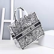 Dior Book Tote Latte Zodiac Embroidery Size 41.5cm - 2