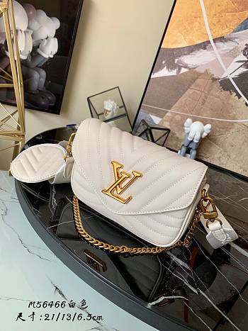 Louis Vuitton Multi Pochette New Wave In White 21cm 