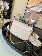 Louis Vuitton Multi Pochette New Wave In White 21cm  - 4