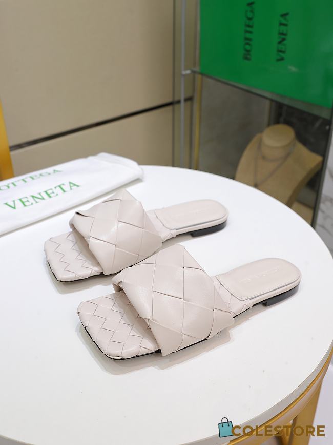 Botega Veneta Slippers In White - 1