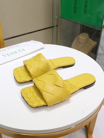 Bottega Veneta Slippers In Yellow