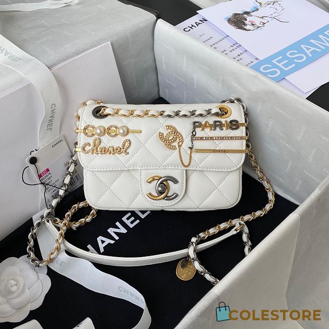 Chanel Flab Bag 2021 White Size 19cm  - 1