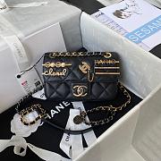 Chanel Small Symbolic Flap Bag Size 19cm - 1
