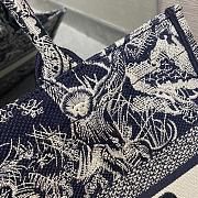 Dior Book Tote Tiger Embroidery Size 36.5cm - 2