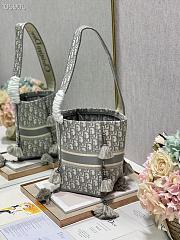 Dior D-Bubble  Bucket Bag Size 25cm  - 5