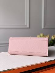 Louis Vuitton Lock Me Monochrome Handbag In Rose Tote 27.5cm - 5