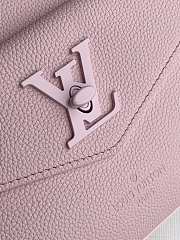 Louis Vuitton Lock Me Monochrome Handbag In Rose Tote 27.5cm - 2