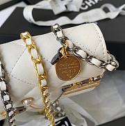 Chanel Symbolic White WOC Size 22cm - 6