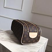 Louis Vuitton Dopp Kit Toilet Pouch Size 28cm - 5
