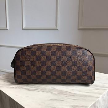 Louis Vuitton Brown Damier Dopp Kit Toilet Pouch Size 28cm