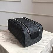 Louis Vuitton Dopp Kit Toilet Pouch Damier Size 28cm - 3