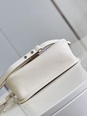 Louis Vuitton Buci Epi Leather White Size 24.5cm - 3