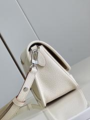 Louis Vuitton Buci Epi Leather White Size 24.5cm - 6