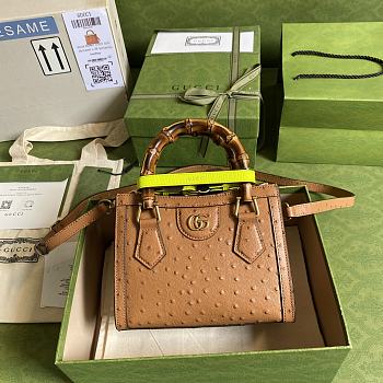 Gucci Diana Ostrich Leather Size 20cm