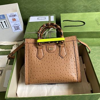Gucci Diana Small Ostrich Tote Bag In Green Size 27cm