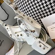 Women's Le Cagole XS Shoulder Bag In White - 6