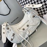 Women's Le Cagole XS Shoulder Bag In White - 3