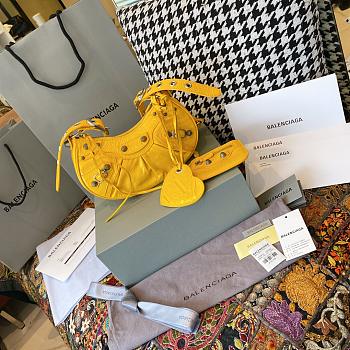 Women's Le Cagole XS Shoulder Bag In Yellow