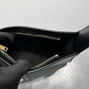 Celine Shouder Bag Cuir Triomphe In Smooth Calfskin Black Size 24cm - 3