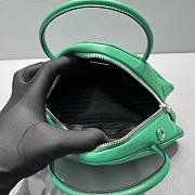 Prada Triangle Bag Green Size 26cm - 3