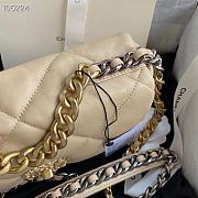 Chanel Flap Bag Quilted Lambskin Beige 26cm - 3