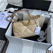Chanel Flap Bag Quilted Lambskin Beige 26cm - 4