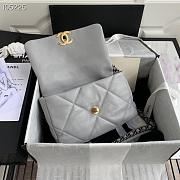 Chanel Flap Bag Quilted Lambskin Grey 26cm - 4