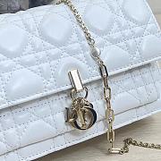 Lady Dior Clutch With Chain White 20cm - 5