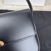 Celine Triomphe Shoulder Bag In Shiny Calfskin Black 20cm - 4