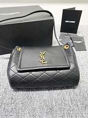YSL Chain Bag Vintage Leather Black 18cm - 4