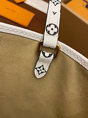 LV Onthego Monogram Green White Canvas Shoulder Bag 34cm - 5